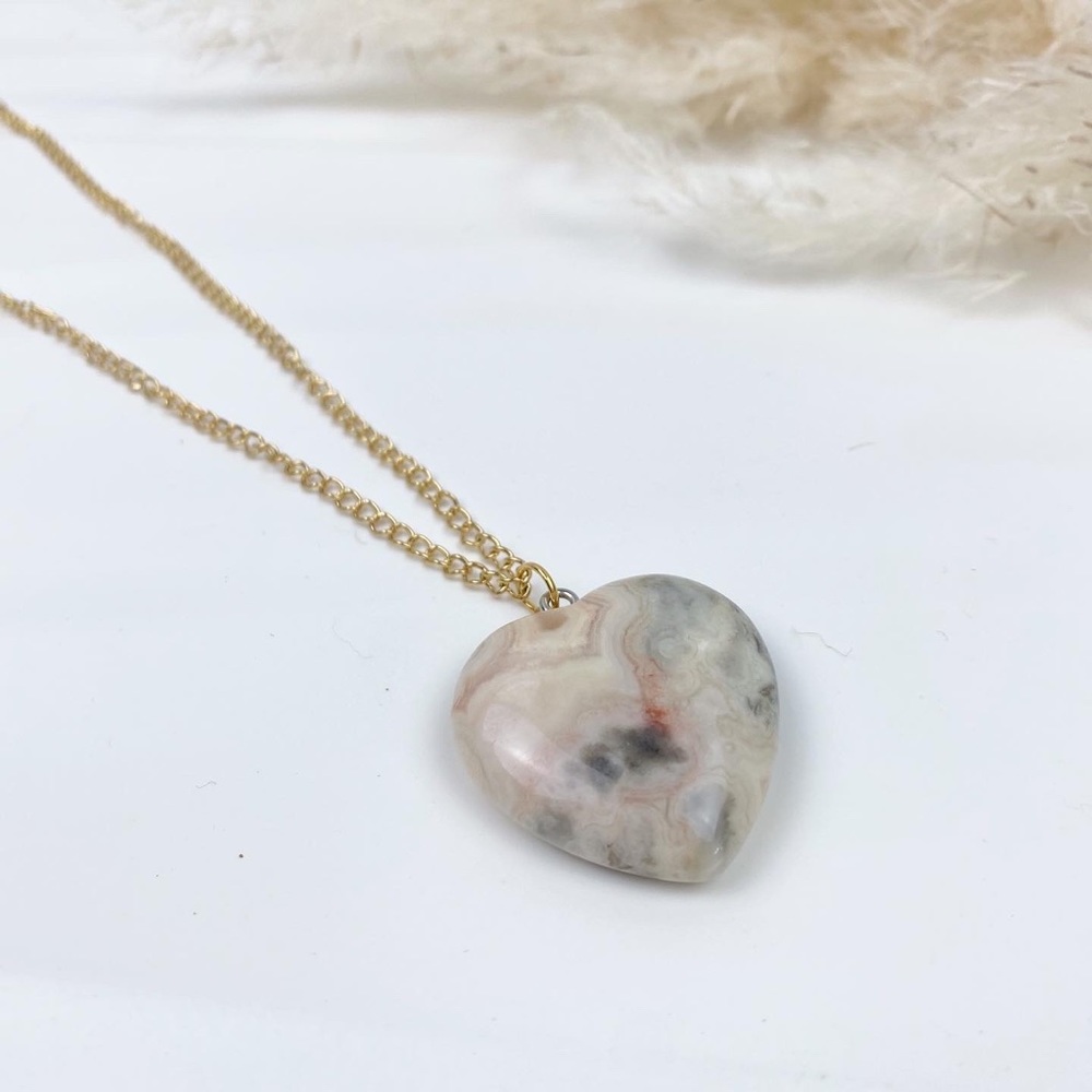 Crazy Lace Heart pendant necklace